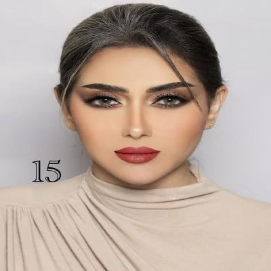 فانيسيا احمر شفاه مات ميك اب 15