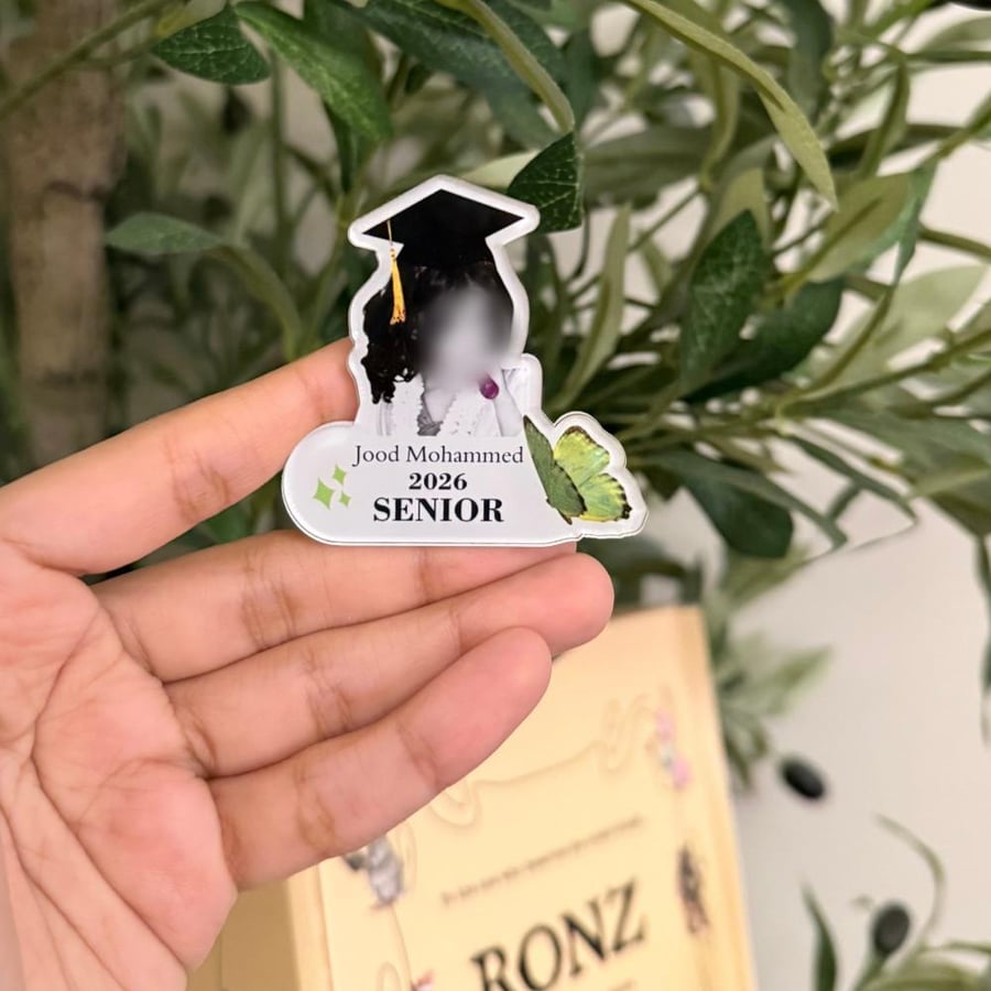 Graduation brooch