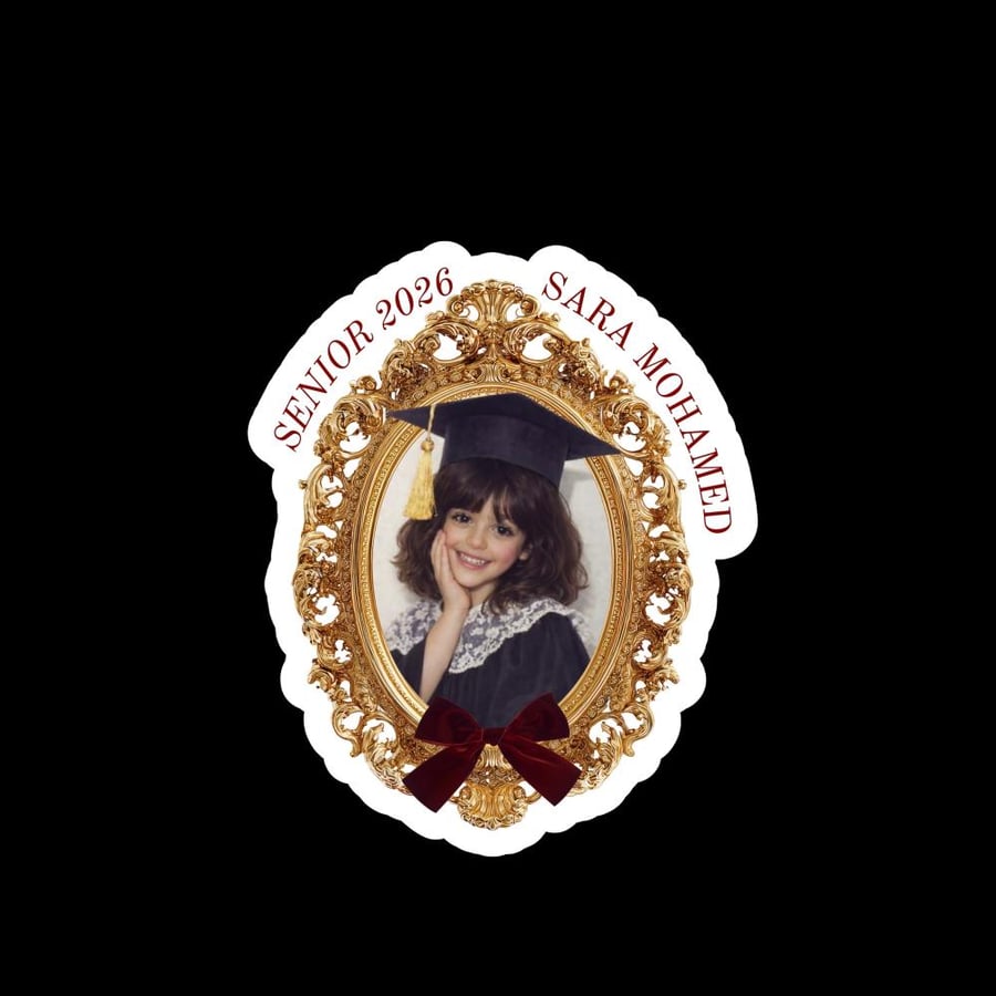 Graduation badge in the shape of a classic frame