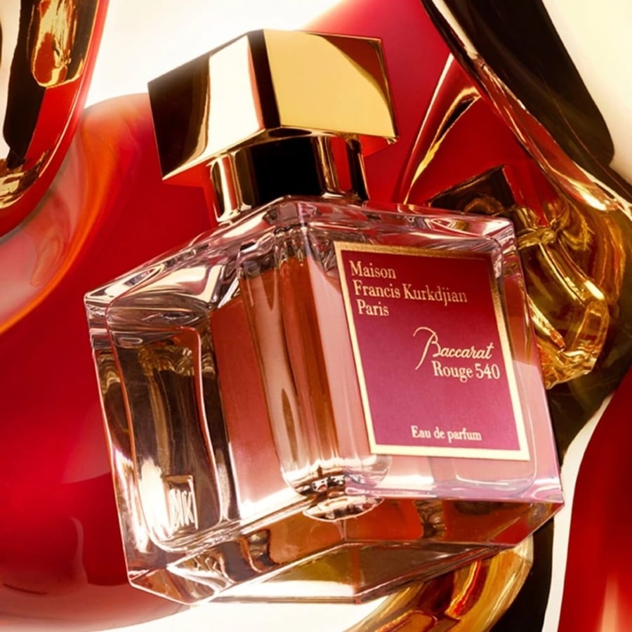 عطر مايسون كركدجيان 540 باكارات روج - متجر شماغ شوب