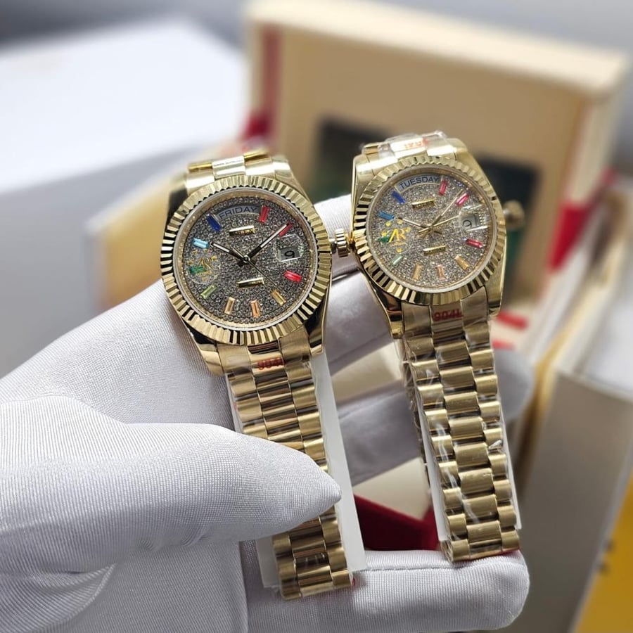 ميناء ساعة Rolex Day-Date مرصع بالألماس مع عدسة سيكلوبس المكبرة للتاري