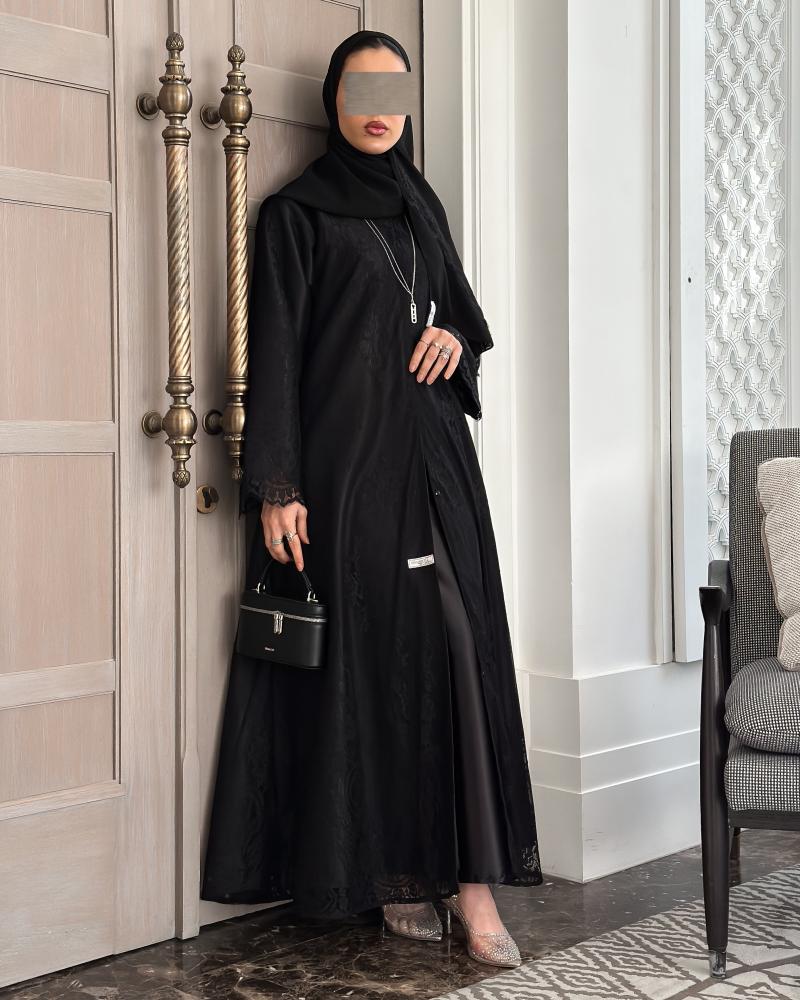 عباية سلاف