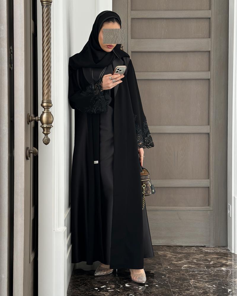 عباية هديل