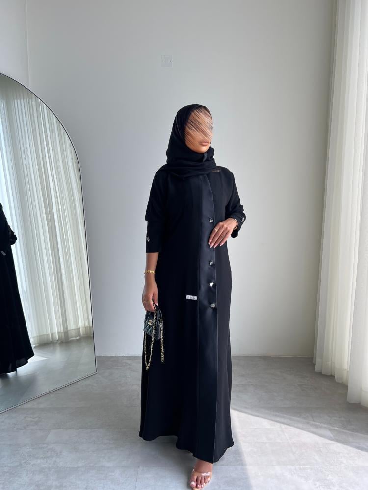 عباية هدب الاسود