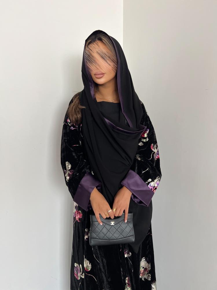 عباية ثرى