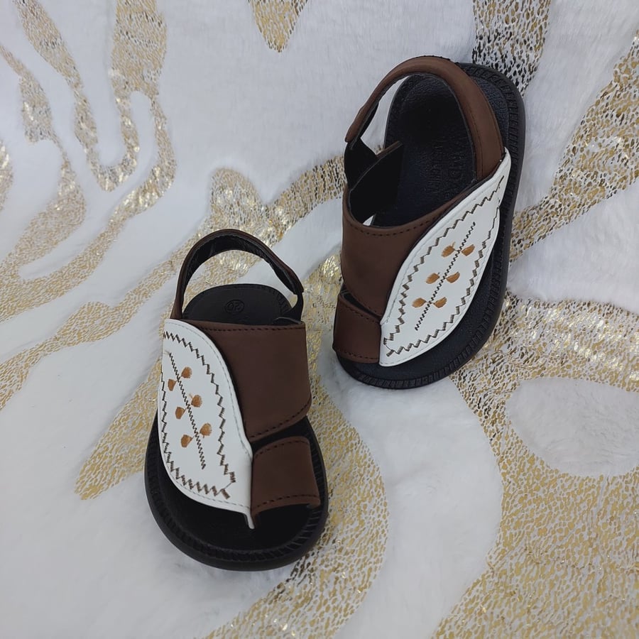 نعال شرقي أطفال
