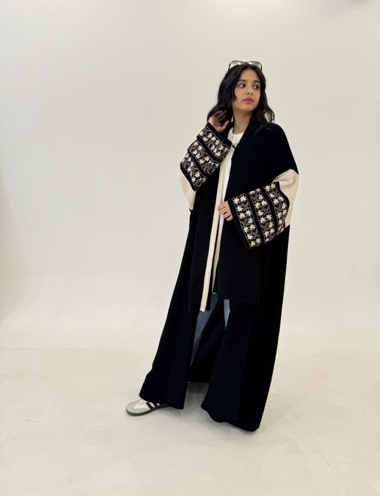 عباية اريام