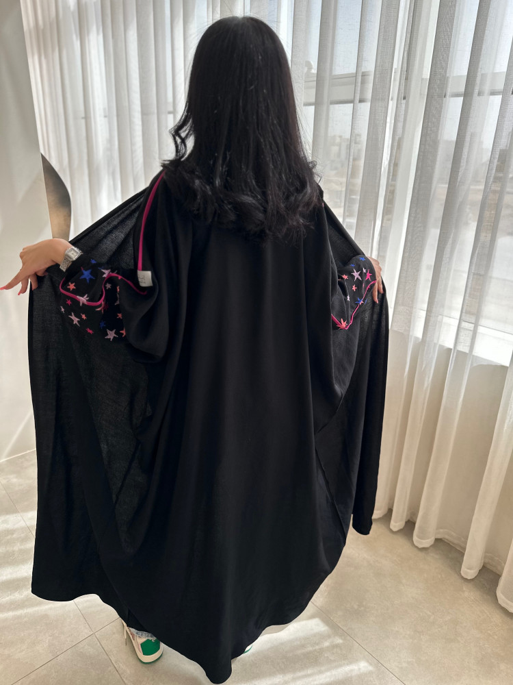 عباية نجوم اسود