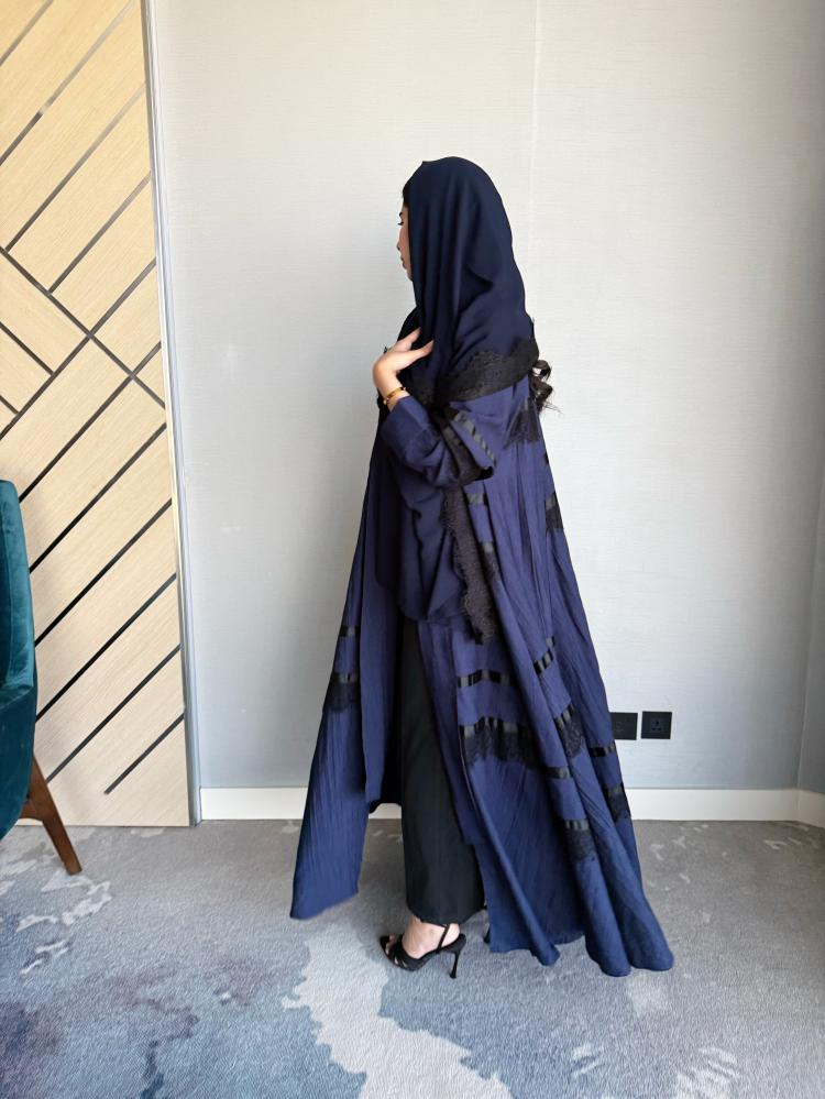 عباية لمار كحلي