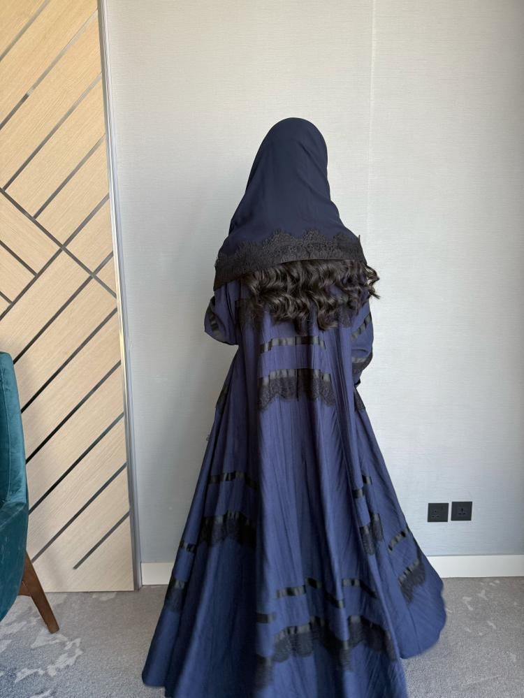 عباية لمار كحلي