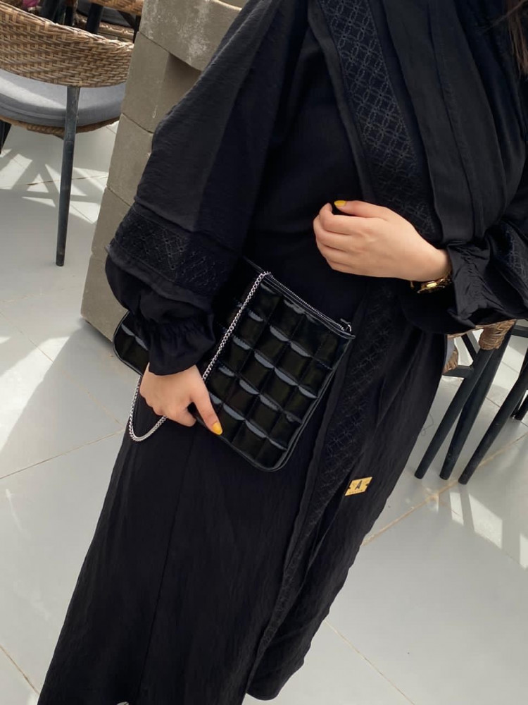 عباية لف سدو اسود