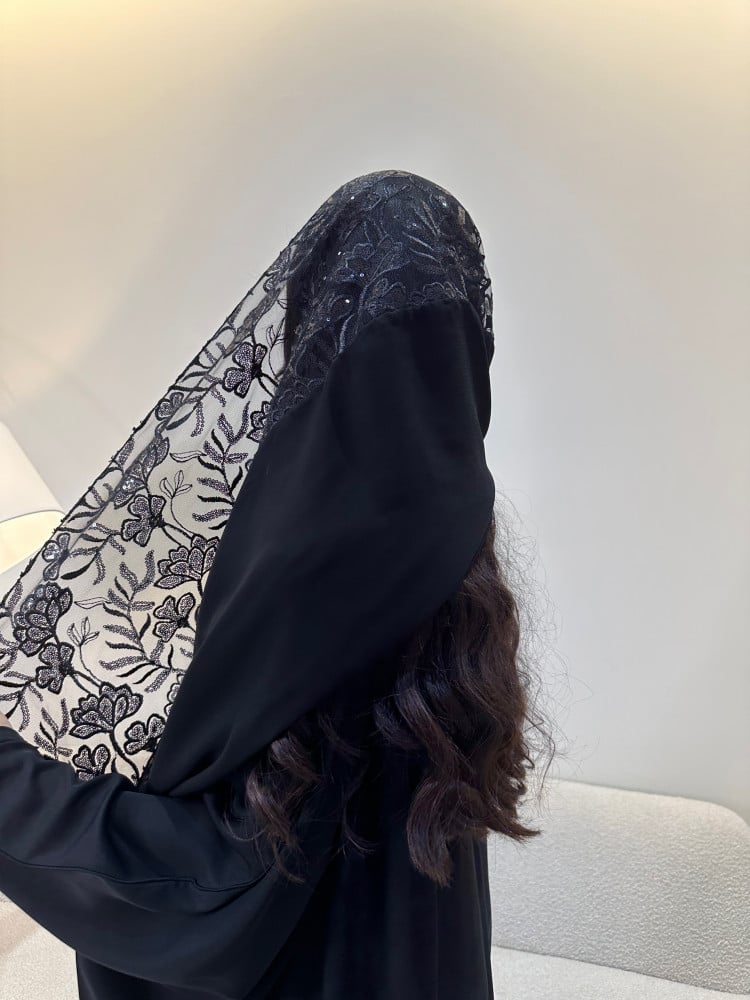 طرحة تل اسود