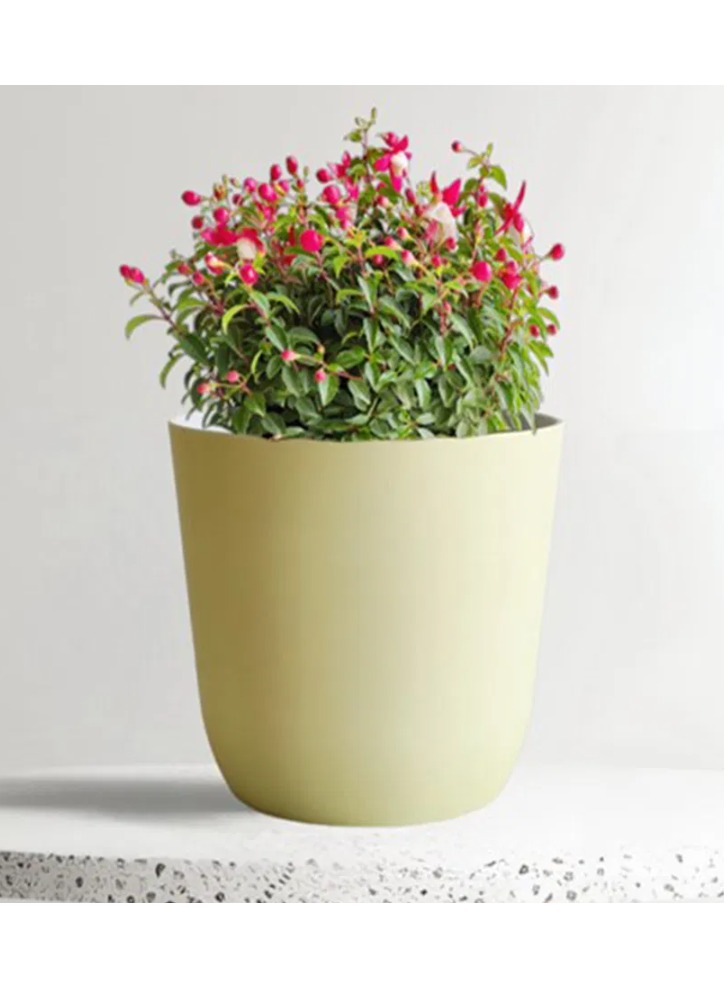 حوض زرع بلاستيك أصفر ليموني بتصميم عصري مقاوم للأشعة البنفسجية مع فتحات تصريف – مقاس وسط 35×35×32 سم