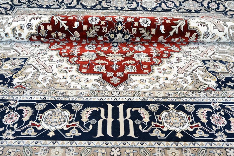 سجاد كلاسـيك فاخـر