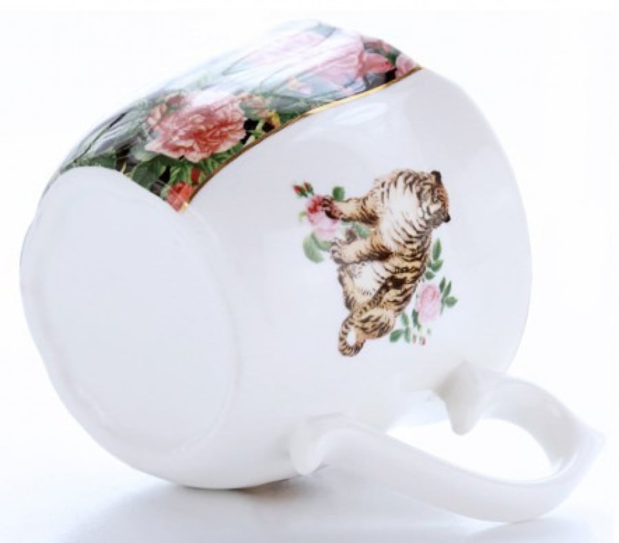 كوب شاي إنجليزي Rose Tiger