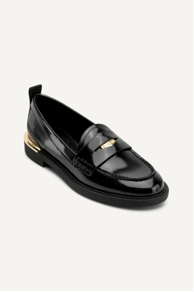 لوفر دكني DKNY