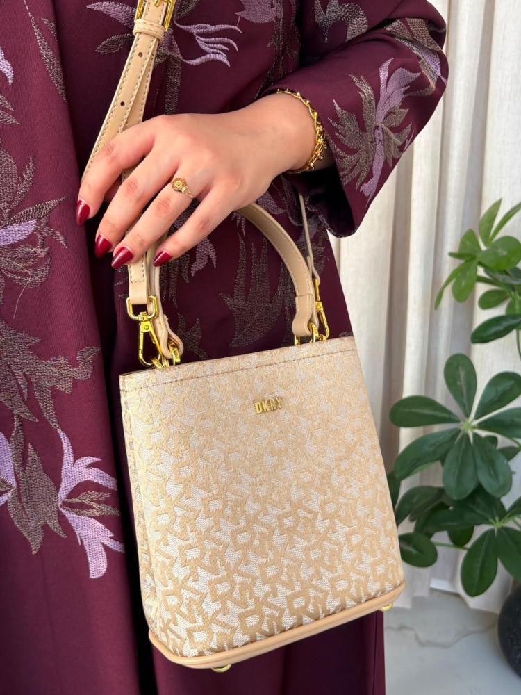 حقيبة يد نسائية طراز دكني - متوفرة بعدة ألوان