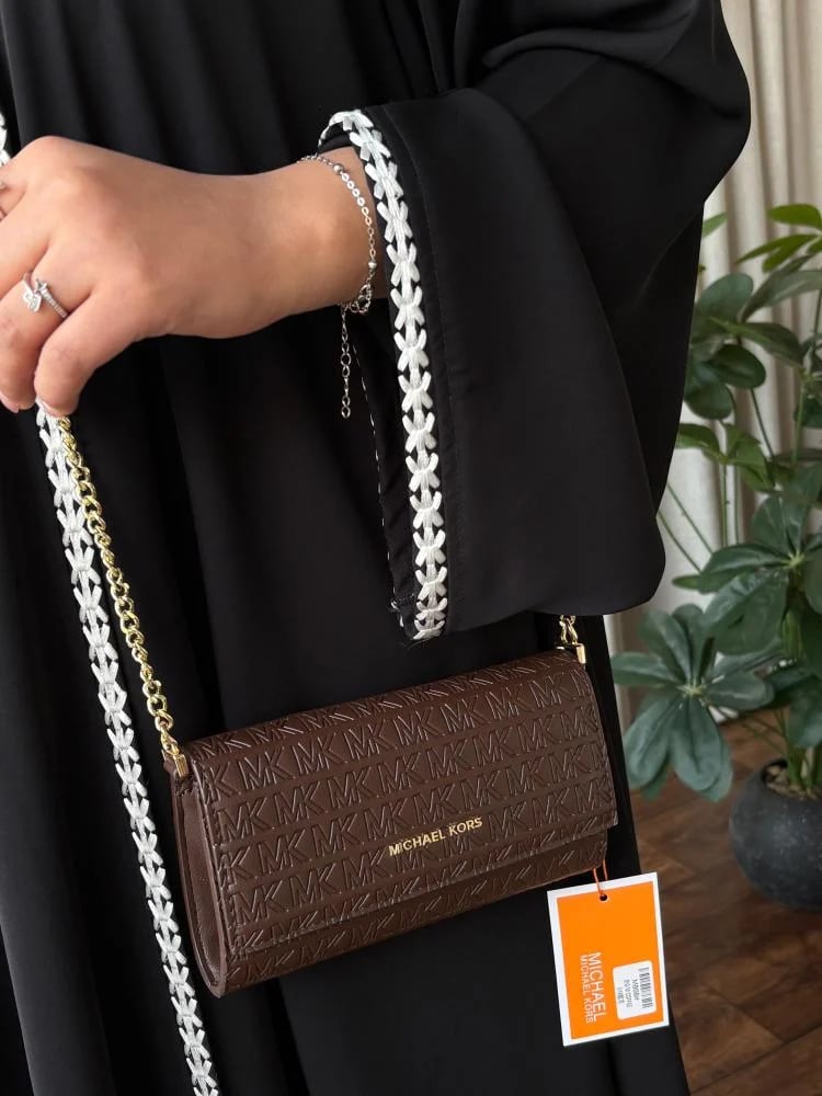 شنطة ماشيل كورس متوفره بعدة الوان