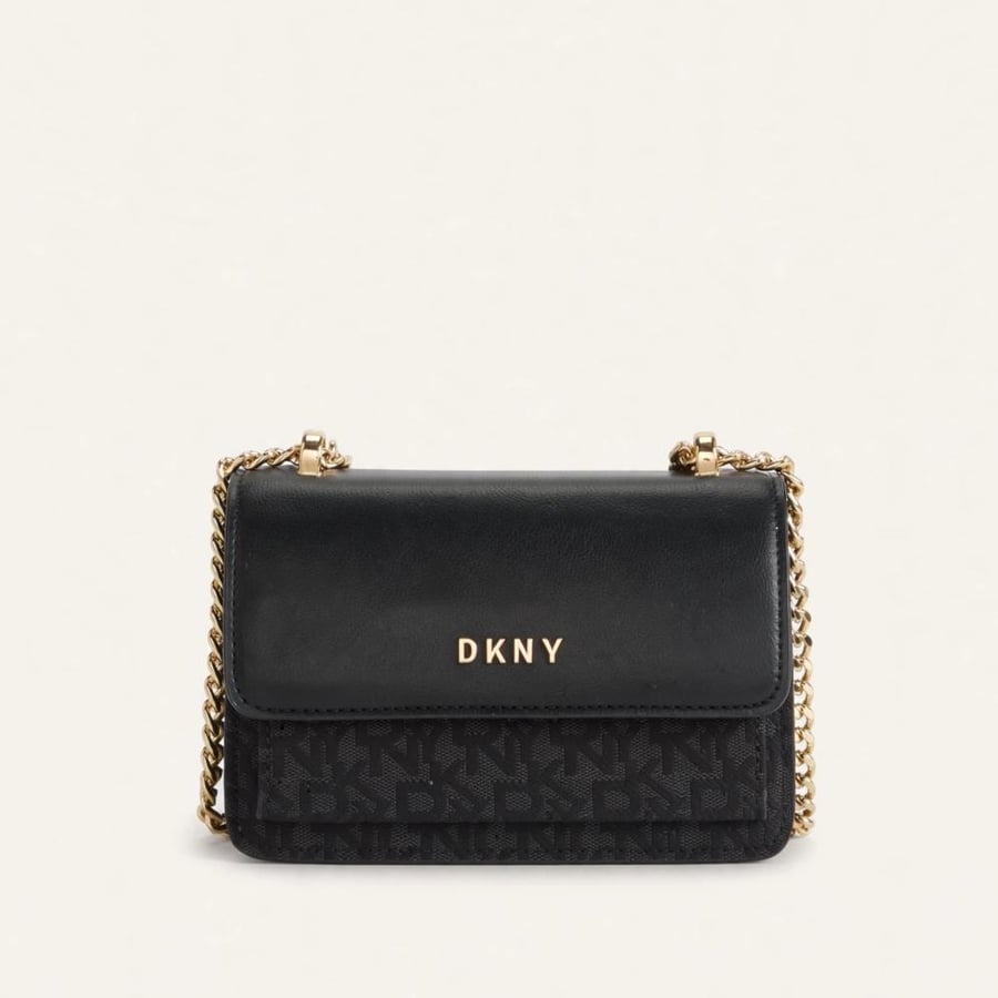 حقيبة يد نسائية من ماركة دكني DKNY بألوان متعددة