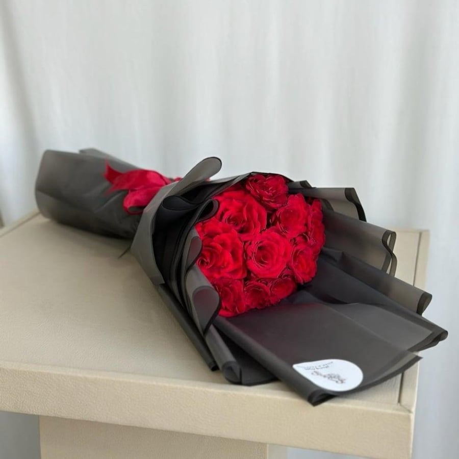 باقة 10ورود حمراء
