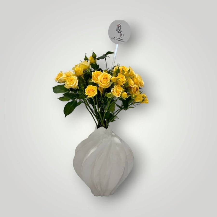 فازة بيبي اصفر    Vase Baby Yellow
