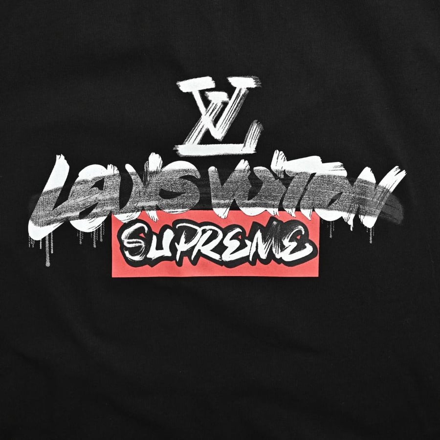 Louis Vuitton x Supreme Graffiti Logo Tee Black