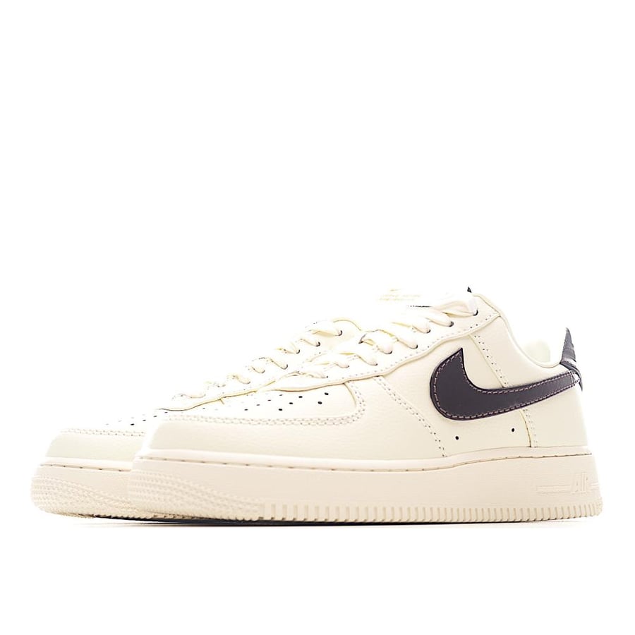 Nike Air Force 1 Low '07 Sail Dark Brown