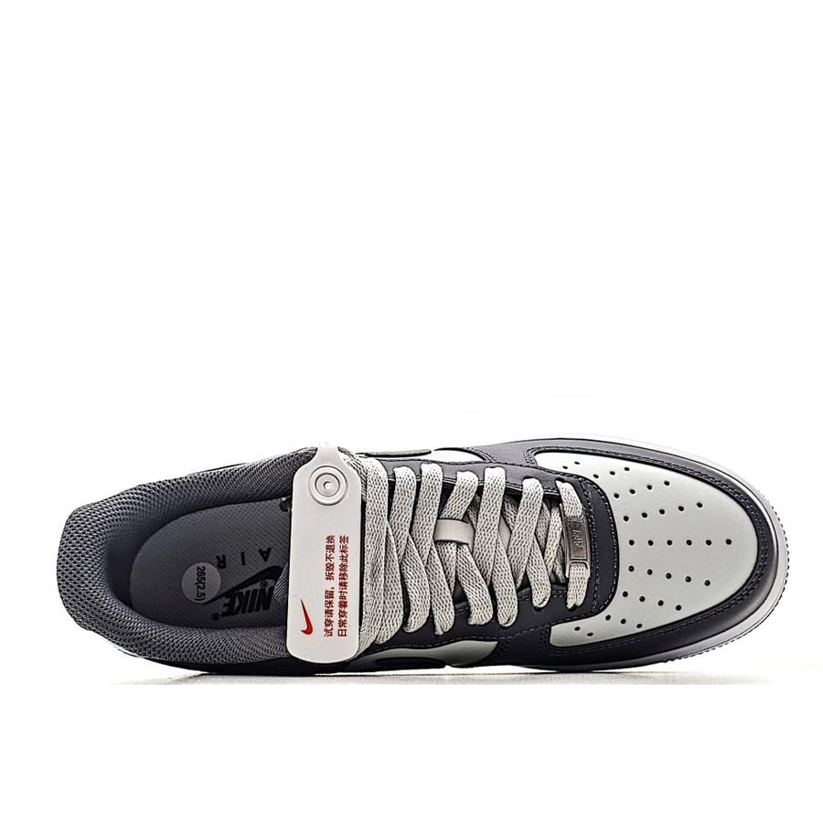 Nike Air Force 1 '07 Photon Dust Dark Grey