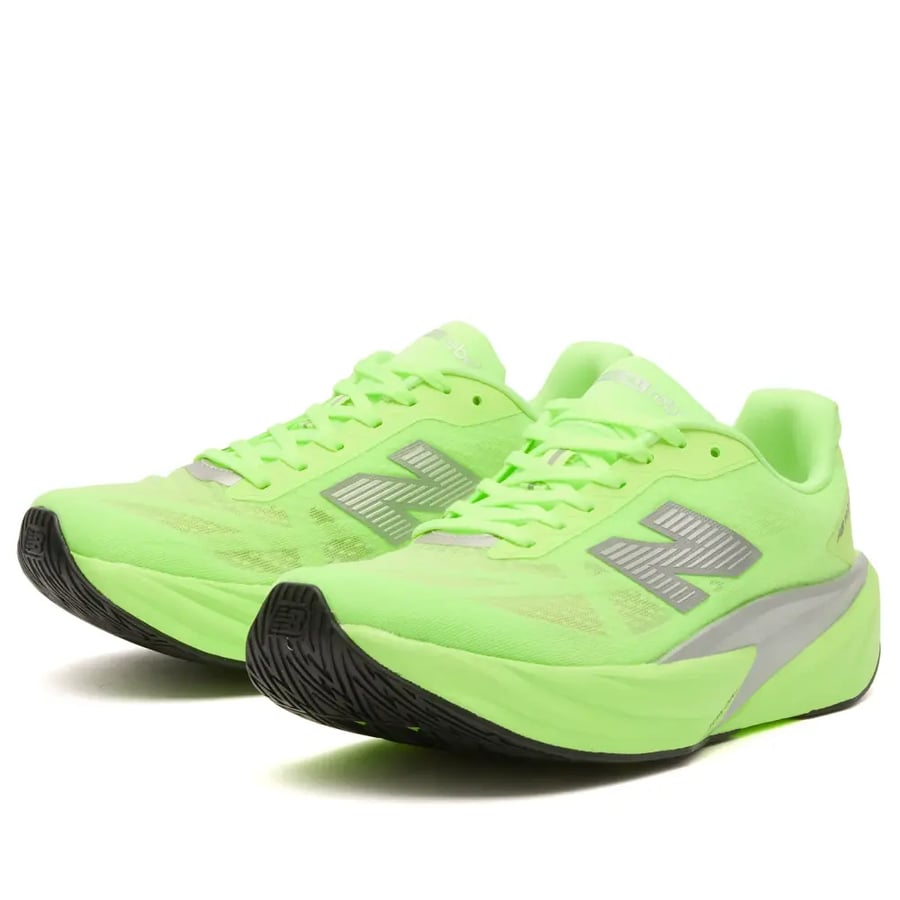 New Balance FuelCell Rebel v5 – White Orange