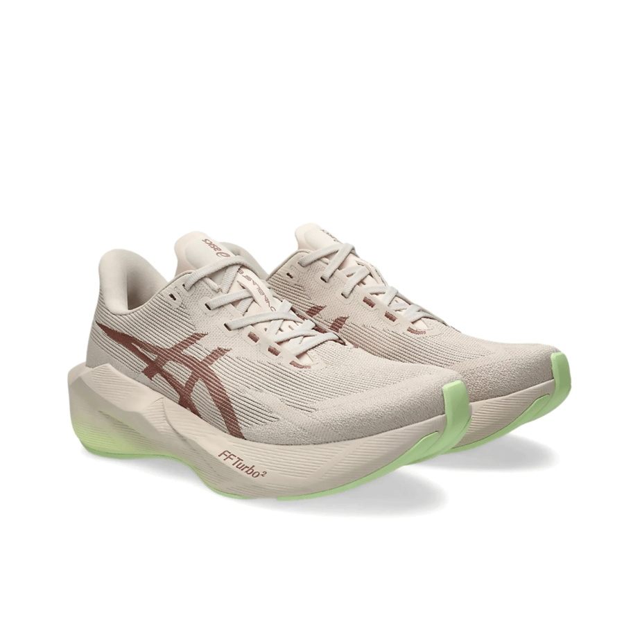 ASICS Novablast 6
