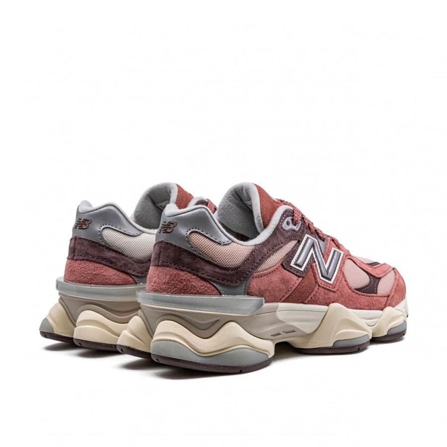 NEW BALANCE 9060