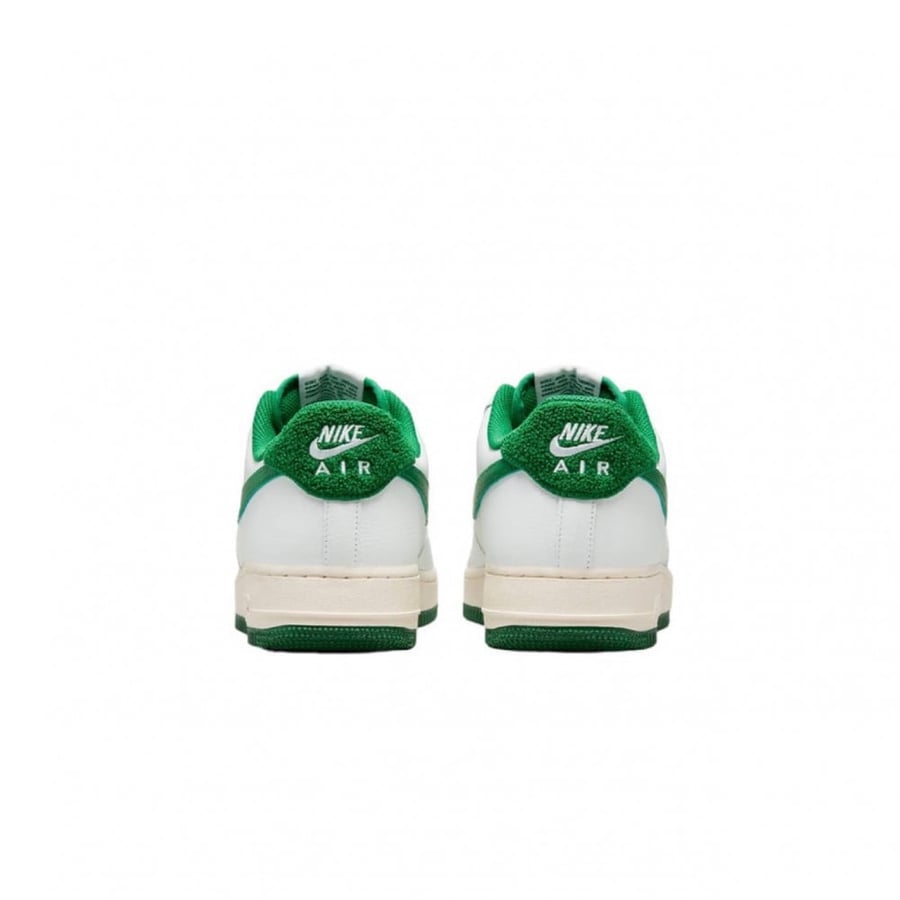 Air Force 1 '07 LE 'Air Force 1 '07 LV8 'Varsity Jacket'