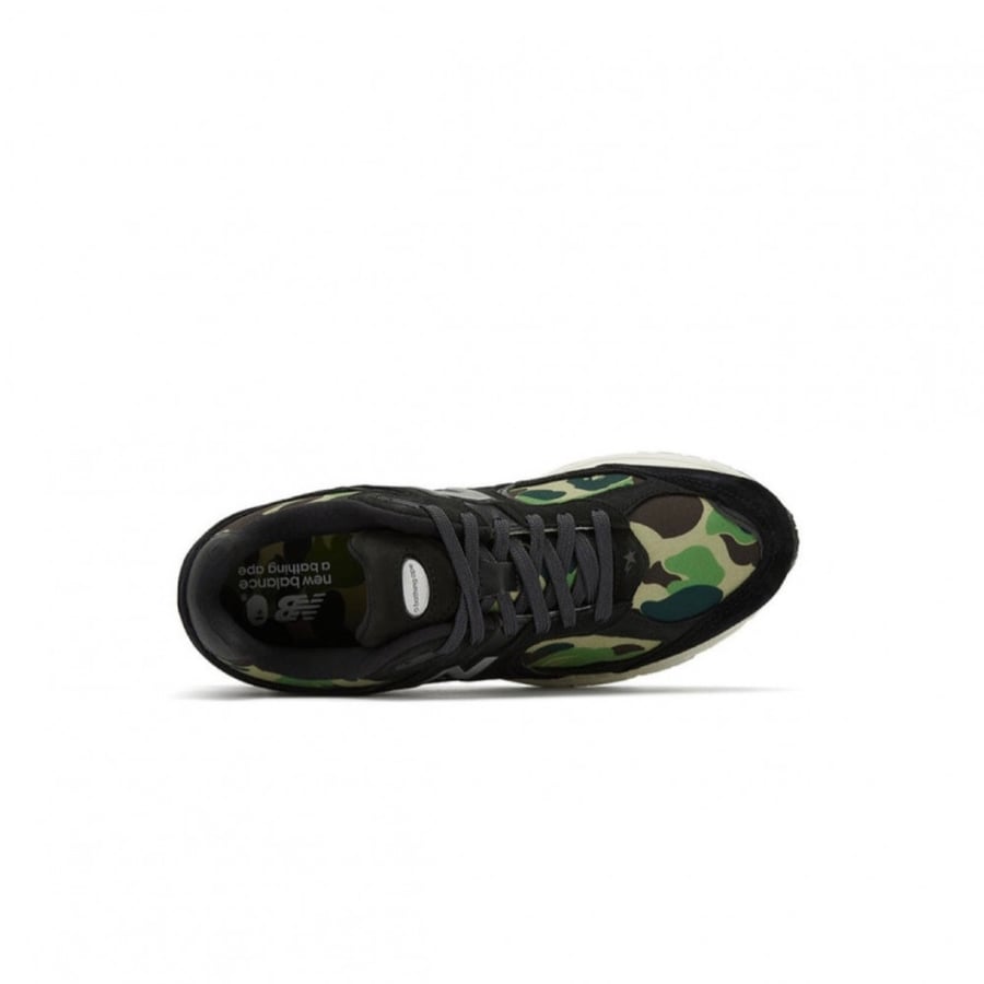 New Balance BAPE x 2002R M2002RBF