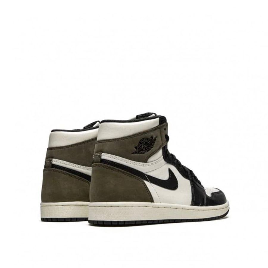 Air Jordan 1 Retro "Dark Mocha" sneakers