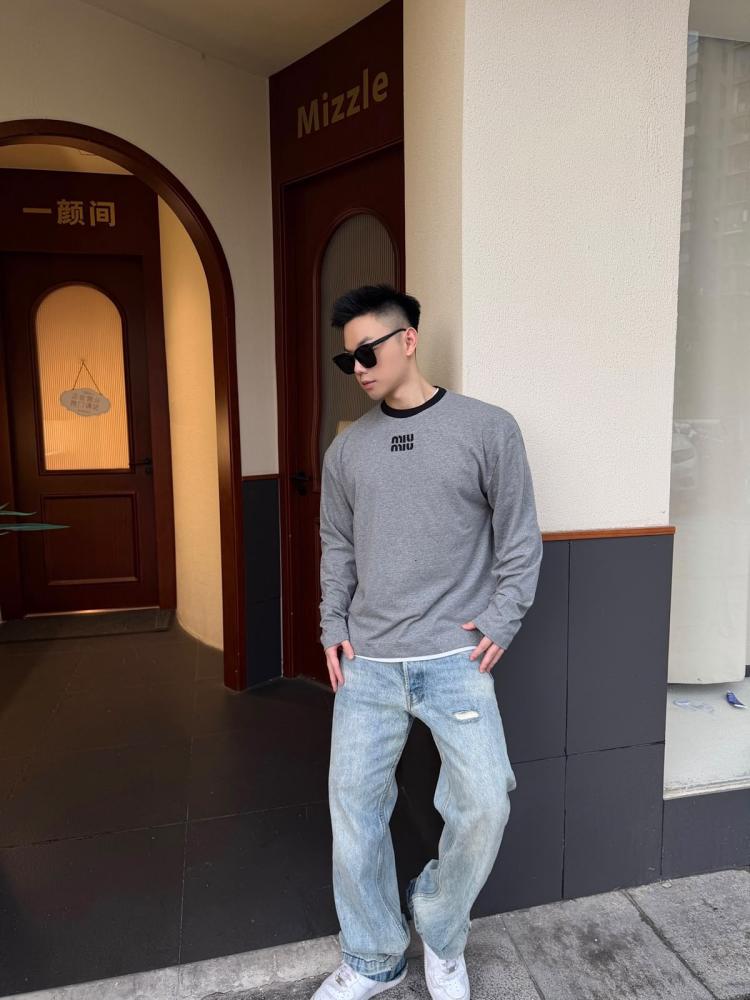 Miu Miu Long-Sleeved Cotton Jersey T-Shirt Grey
