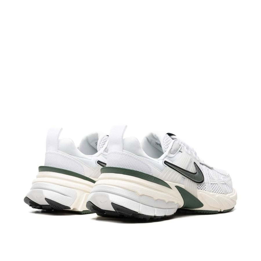 Nike V2K Run "Platinum Green"