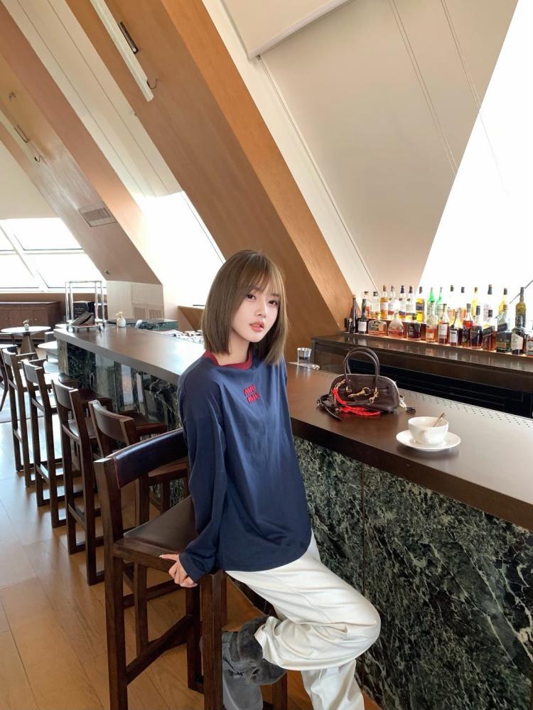 Miu Miu Long-Sleeved Cotton Jersey T-Shirt Blue