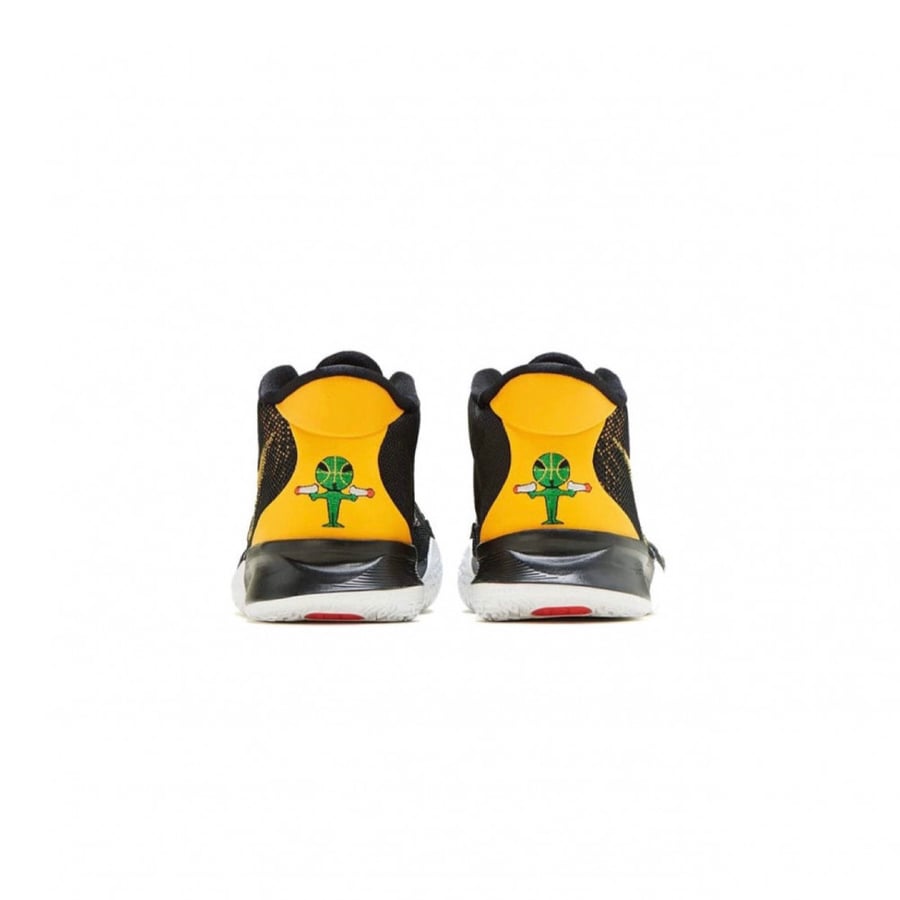 Nike Kyrie 7 'Roswell Rayguns'