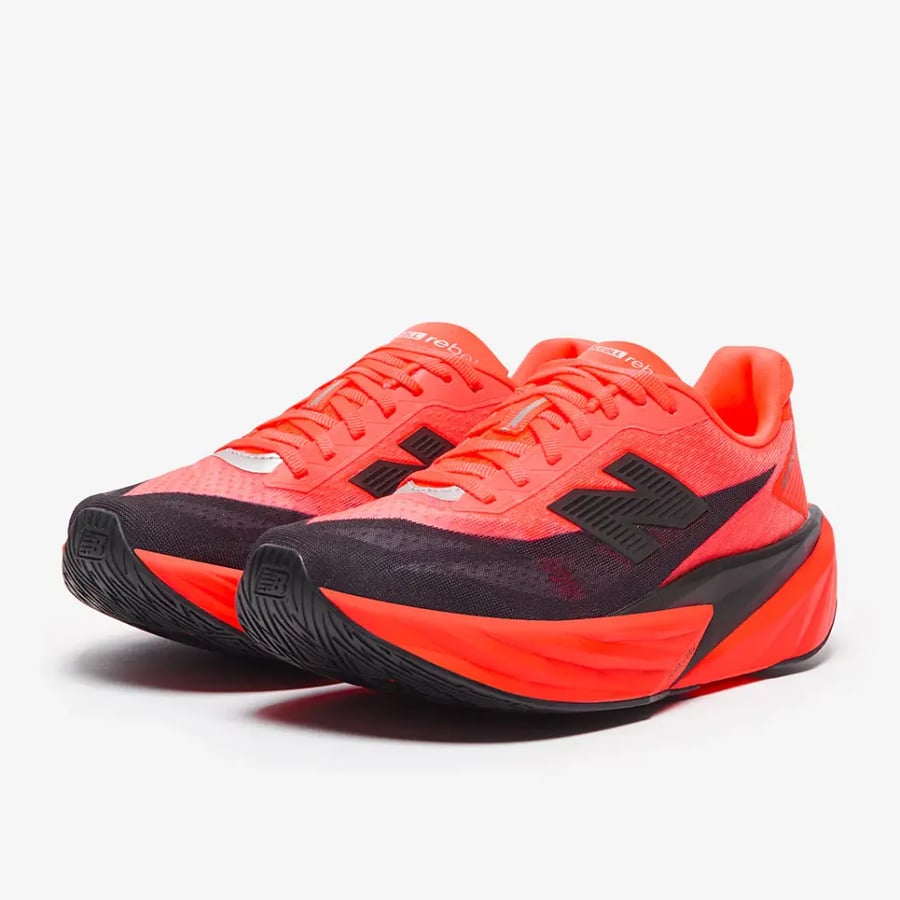 New Balance FuelCell Rebel v5 – Red Black