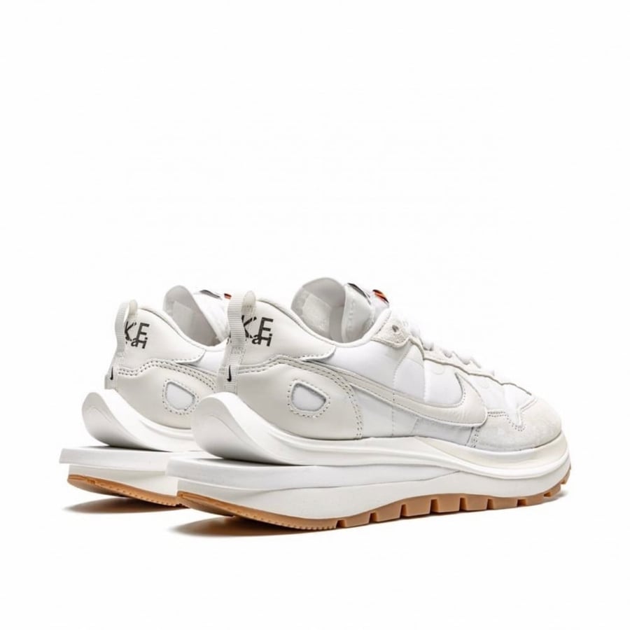 NIKE VAPORWAFFLE "Sacai - Sail"