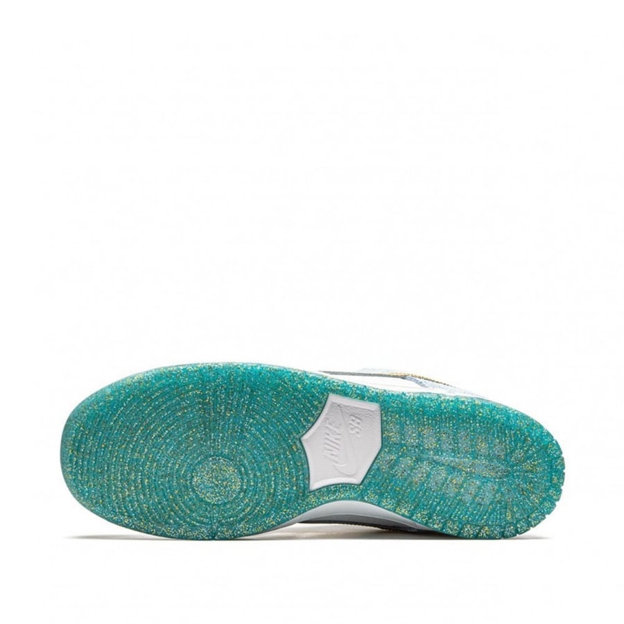 Nike Sean Cliver x Dunk Low SB 'Holiday Special'