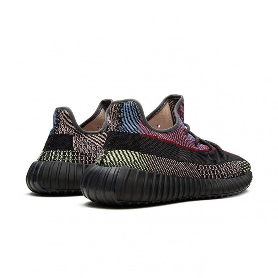 YEEZY BOOST 350 V2 REFLECTIVE "Yecheil"