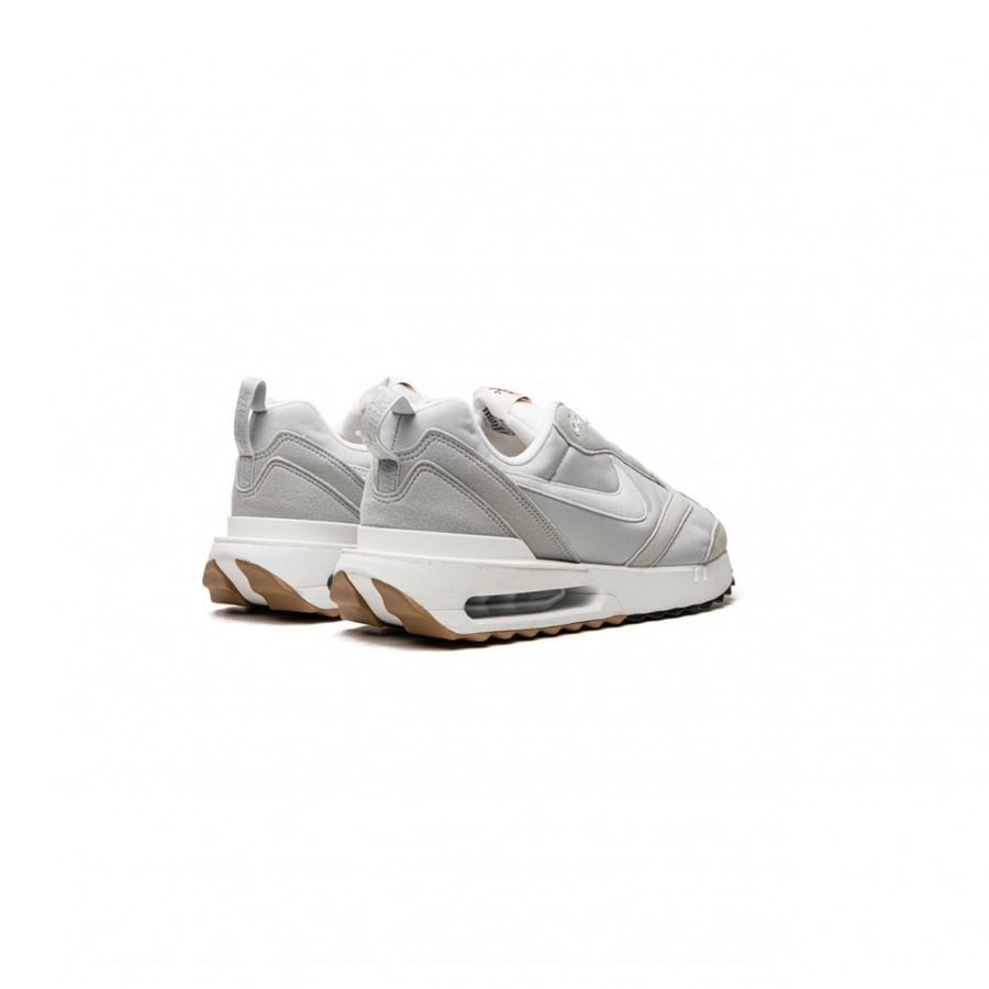 NIKE AIR MAX DAWN