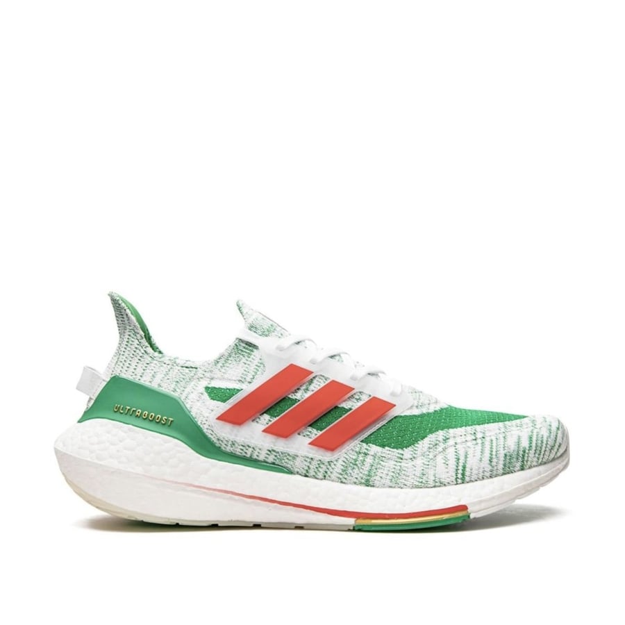 ADIDAS ULTRABOOST