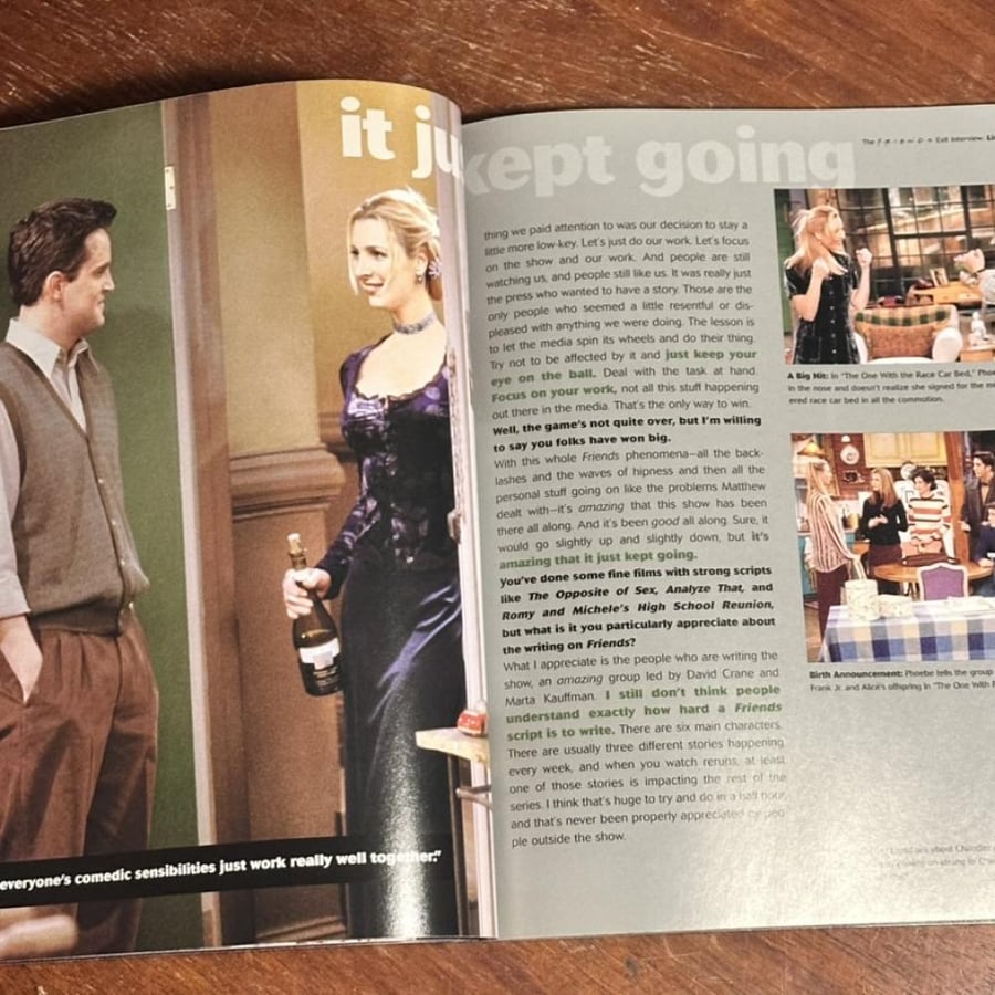 مجلة إصدار تذكاري للمقتنين 150 صفحه - Friends Farewell Collector’s Edition