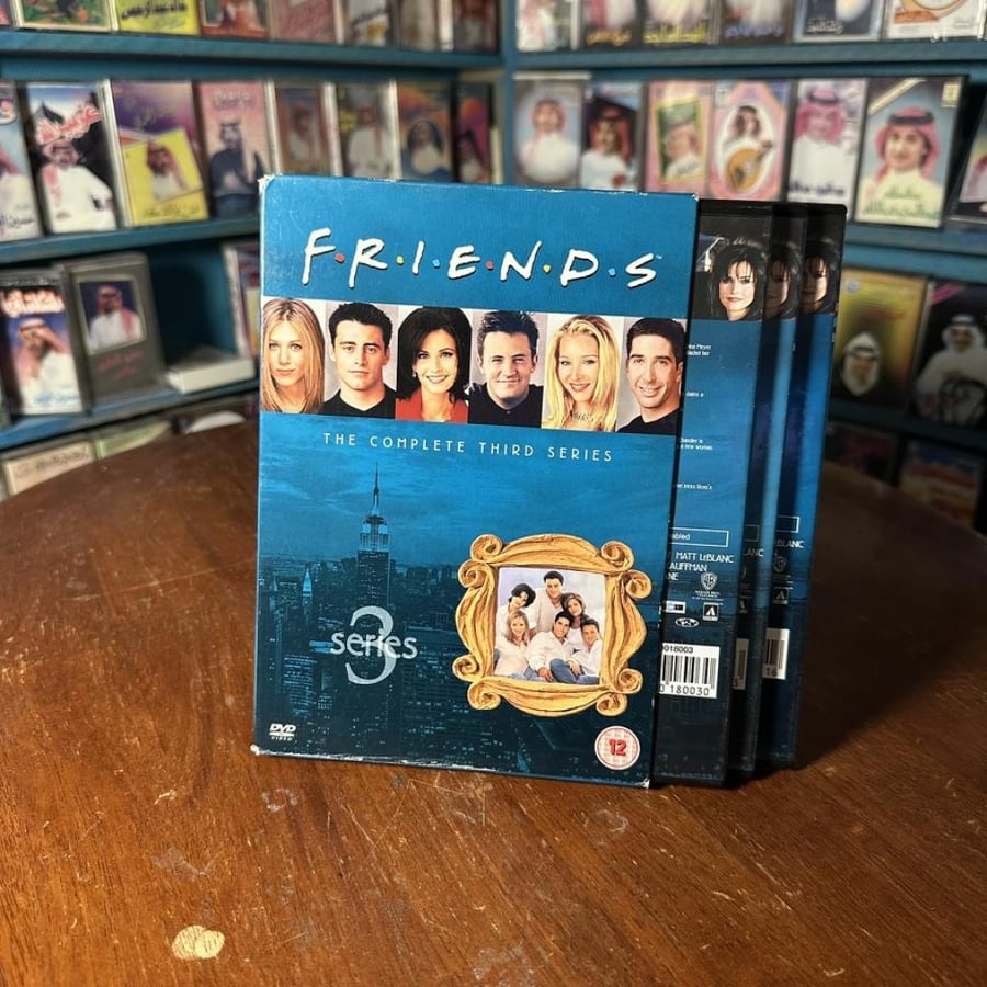مسلسل Friends الموسم الثالث DVD 1996 كامل