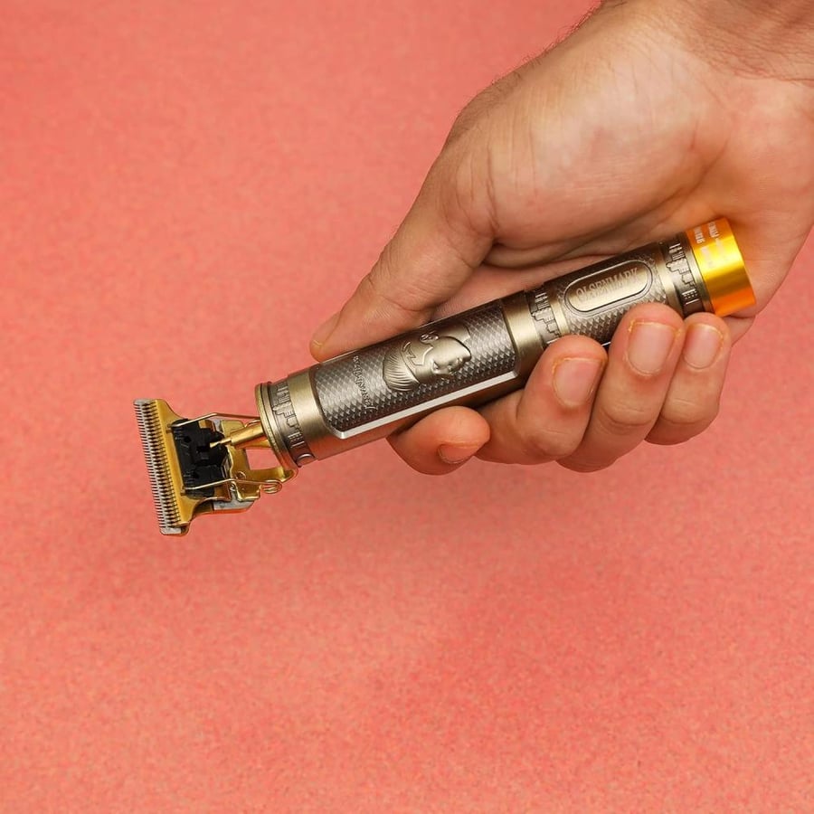 ماكينة حلاقة رجالي CYDY503 مع بطارية قابلة لإعادة الشحن عبر منفذ USB 5