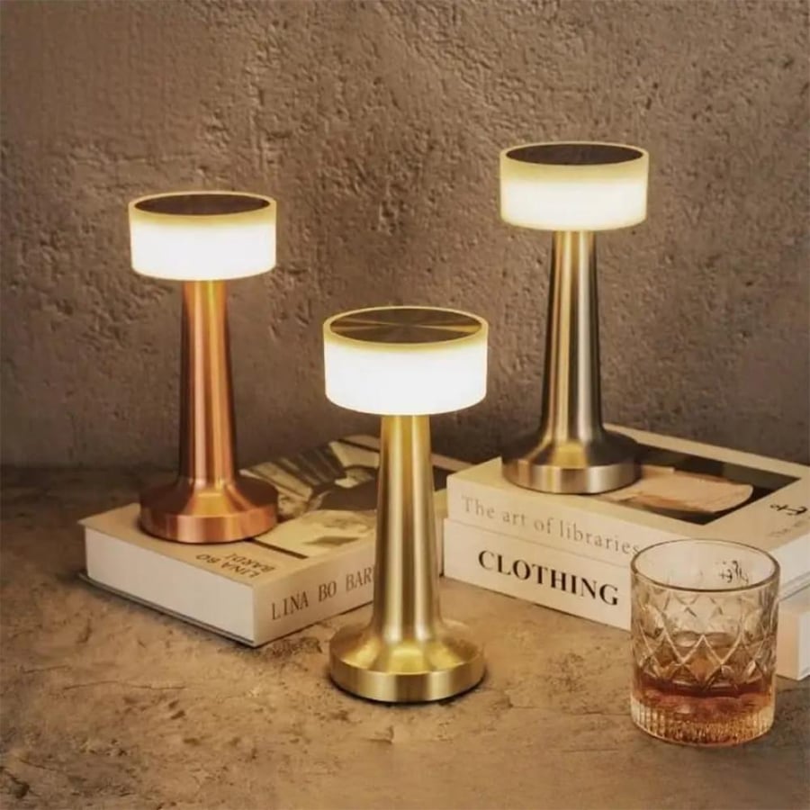 مصباح طاولة ماسي LED بتصميم فاخر يعمل باللمس ويشحن عبر USB