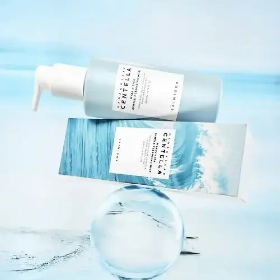 SKIN1004 Madagascar Centella Hyalu-Cica Gentle Cleansing Milk 200 ml