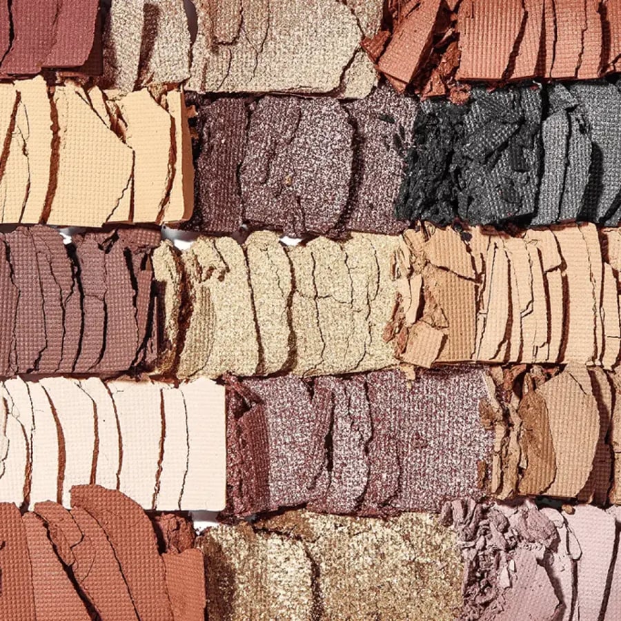 Revolution Reloaded Eyeshadow Palette – Velvet Rose